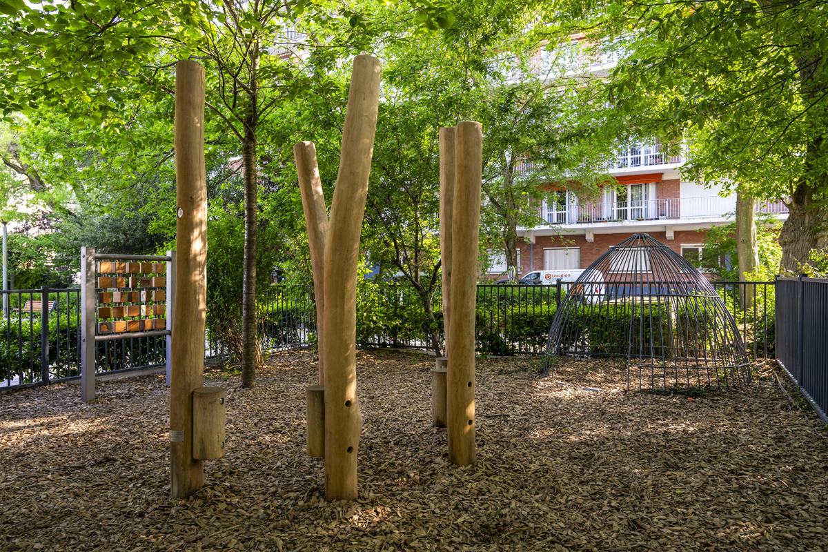 LILLE MÉTROPOLE -- Square Birdwood